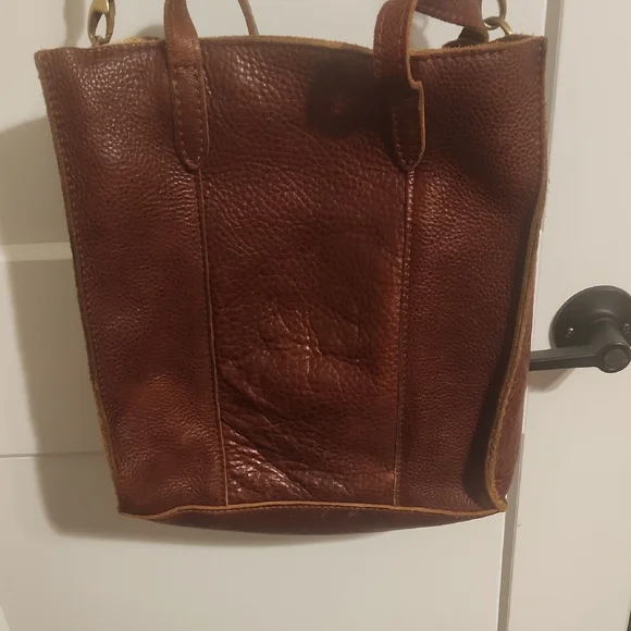 AP Portland Leather N/S Lola Bag - Picture 4 of 8